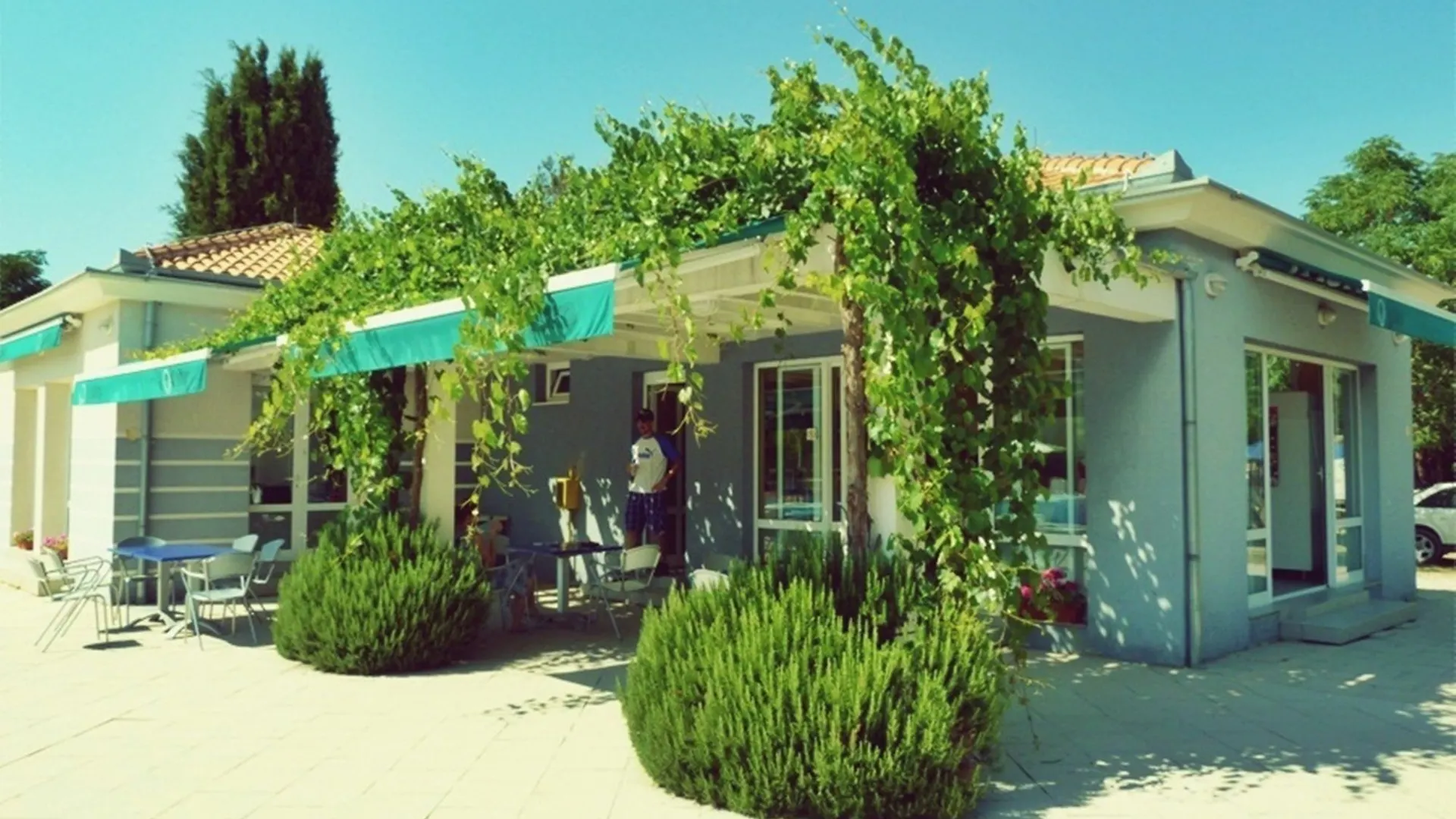 Mobile Homes Peros Zaton  Croatia